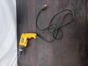lot 121 image: DeWalt DeckDrywall Screwdriver Model DW257