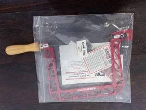lot 126 image: Knew Concepts 6.5  Coping Saw