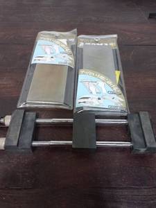 lot 129 image: Knife Sharpening Set