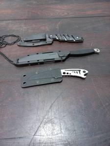 lot 147 image: Minimalist Knives