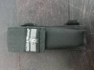 lot 169 image: Smith & Wesson ExtremeOps Folding Knife