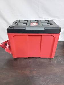 lot 187 image: Milwaukee Toolbox & Tools