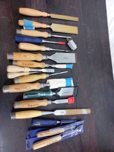lot 193 image: Chisels