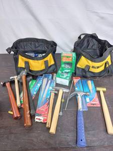 lot 202 image: DeWalt Bags & Tools