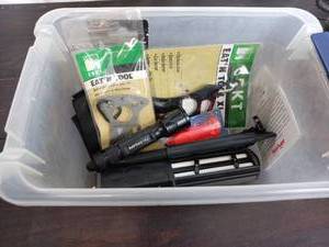 lot 212 image: Collection Of Survival Equipment