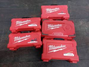 lot 265 image: Collection Of Milwaukee Drill Bits