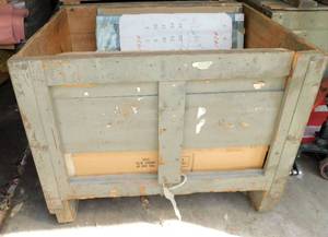 lot 11 image: Large Wood Crate of Vintage Glass Color Separation Plates and Negatives