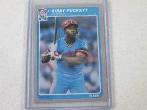 lot 71 image: 1985 Fleer Kirby Puckett RC Card...