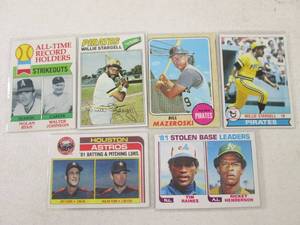 lot 73 image: Assorted Vintage Topps Baseball Car...