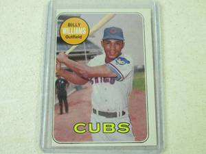 lot 84 image: 1969 Topps Billy Williams Card...