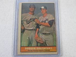 lot 99 image: 1961 Topps Dodgers Southpaws Sandy ...