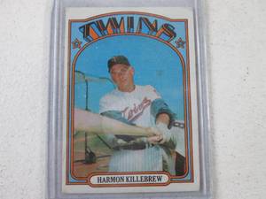 lot 101 image: 1972 Topps Harmon Killebrew Card...