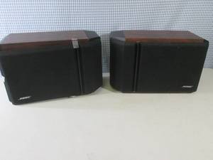 (D-2) Pair Bose 201 Series IV Speak...