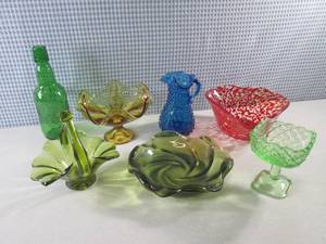 (F-0) Assorted Colored Glass Decor...