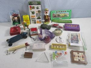 (CSB) Assorted Vintage Smalls...