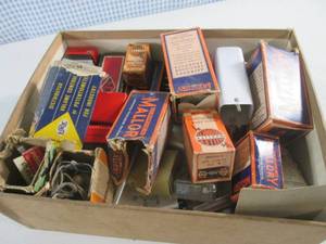 (BSB) Assorted Vintage Electronics ...