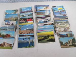 (BS) Large Assortment of Vintage Pi...