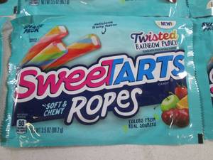 (B-1) 12 Share Pack Sweetarts Ropes...