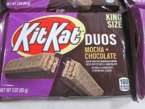 (B-2) 12 King Size Kit Kat Duos Moc...