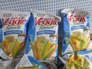 (A-3T) Box Full of Garden Veggie St...