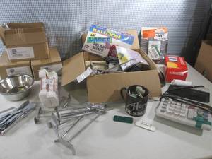 (EW5) Lot of Misc - See Photos - Sl...
