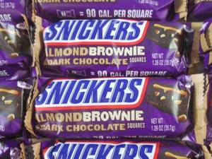 (B-3) 12 Snickers Almond Brownie Da...