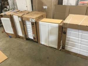 Lot of Assorted Kitchen Cabinets  Customer Returns See Pictures