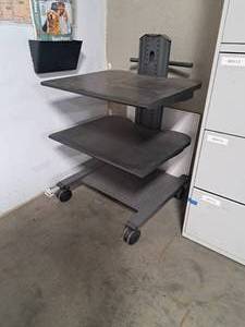 lot 221 image: Rolling Workstation 3-tier