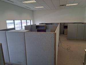 lot 216 image: Lot of (3) Office Cubicles