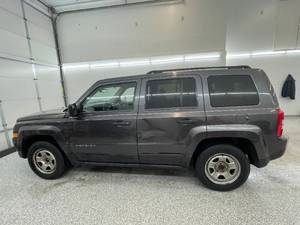 lot 3A image: 2015 Jeep Patriot Sport