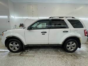 lot 13F image: 2011 Ford Escape XLT - AWD