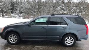 lot 2 image: 2008 Cadillac SRX AWD