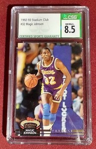1992-93 Stadium Club Magic Johnson - CSG 8.5