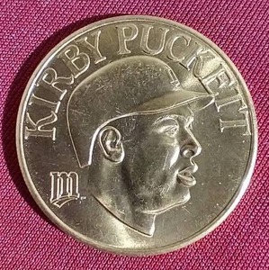 1990 Bandai Kirby Puckett Bronze Coin