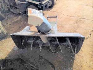 lot 50 image: Bolens 38-inch Snow Blower