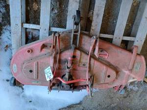 lot 69 image: Bolens 42-inch Red Mower Deck