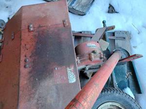 lot 70 image: Bolens 32-inch Rear mounted Tiller