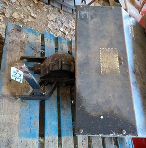lot 77 image: Bolens 34-inch Rear Mounted Garden Tiller
