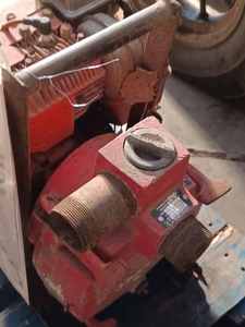 lot 152 image: Homelite Pump Powered by a Briggs & Stratton IC Gas Engine