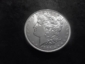 lot 30 image: 1886 Morgan Silver Dollar