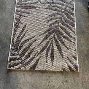 lot 39 image: IndoorOutdoor Rug from Studio by Brown Jordan, Perga Rope Pewter 2 ft. 2 in. x 6 ft.