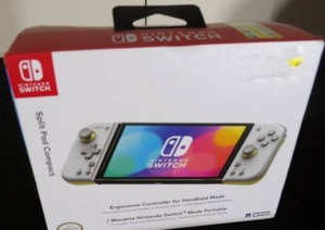 lot 55 image: Hori Split Pad Compact for Nintendo Switch