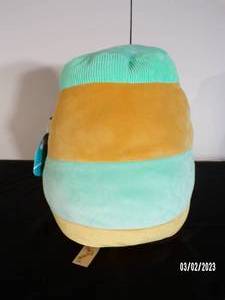 lot 105 image: New 2022 Squishmallow Antoine Peanut Butter Jar 12 Plush Toy #1412 with Tags