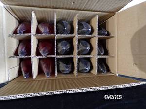 lot 119 image: Full Box of Christmas Ornaments (Various Colors)