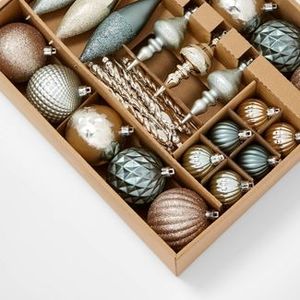 lot 118 image: 40ct Plastic Finial Christmas Tree Ornament Set - Wondershop (BlueSilverCopper)