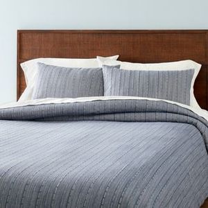 lot 123 image: Open Box - 3pc Washed Loop Stripe Comforter Bedding Set - Hearth & Hand with Magnolia (Blue) - FullQueen