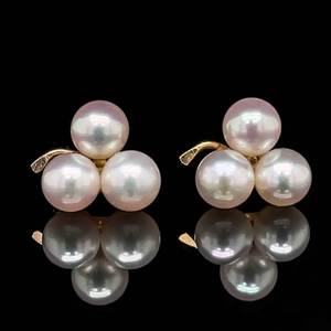 6.50mm High Luster White Pearl Cluster Trio Stud Estate Earrings in 14k Yellow Gold
