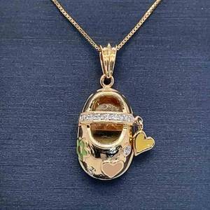 Diamond Embellished Baby Girl Heart Pattern Shoe Slipper PendantCharm in 14k Yellow Gold, Push Present, Baby Shower $750 Retail