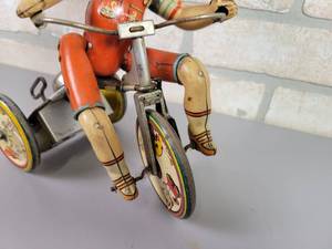 lot 30 image: Vintage Tin Litho Kiddy Cyclist Unique Art Mfg. Co. - Works - SEE VIDEO