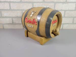 lot 15 image: Vintage Schells Beer Ceramic Keg - New Ulm, MN